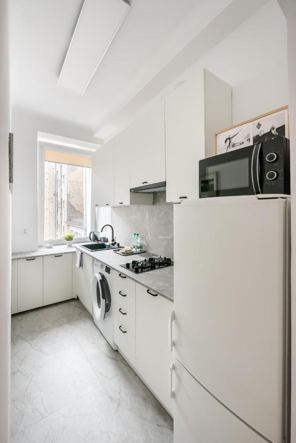 Chmielna Warsaw City Centre Apartment Екстер'єр фото